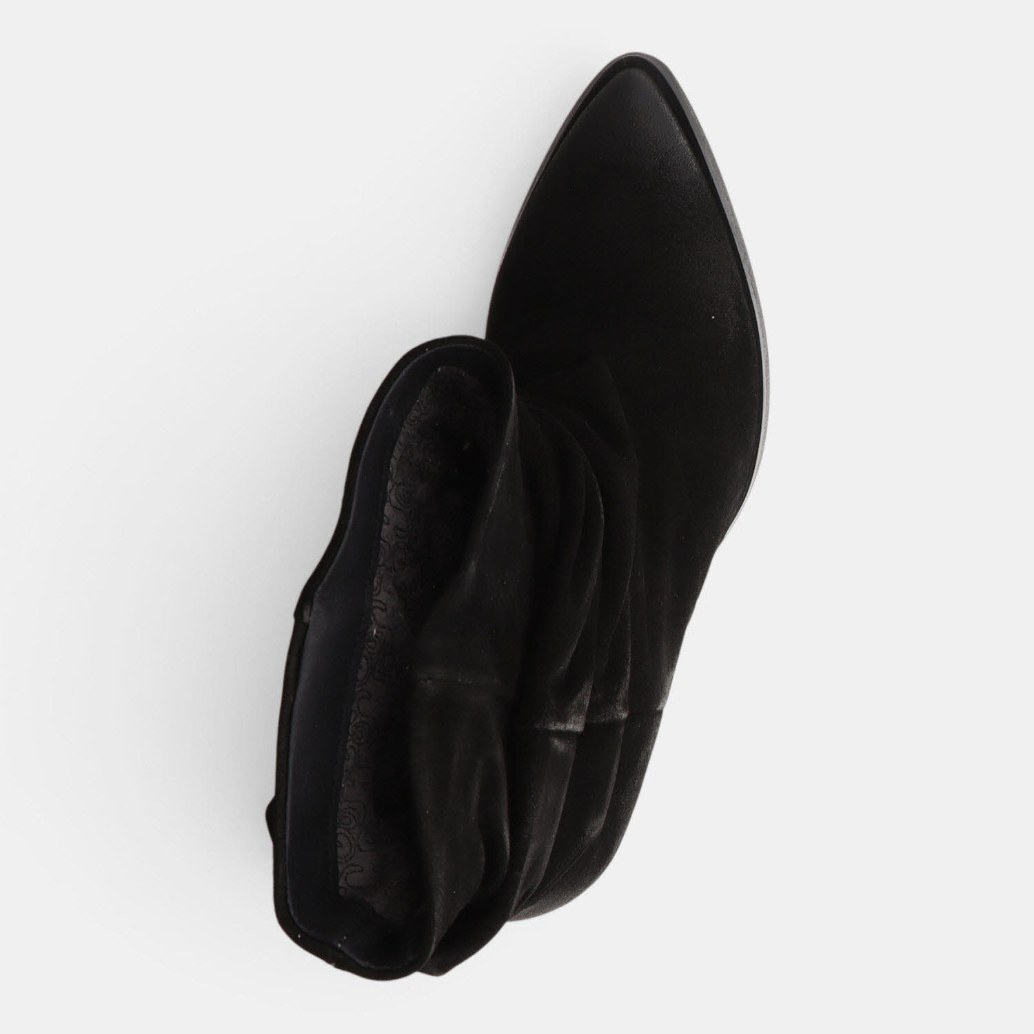 PILAR BLACK